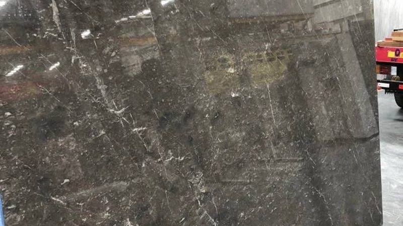 别墅石材翻新，如何选择本地专业公司？**