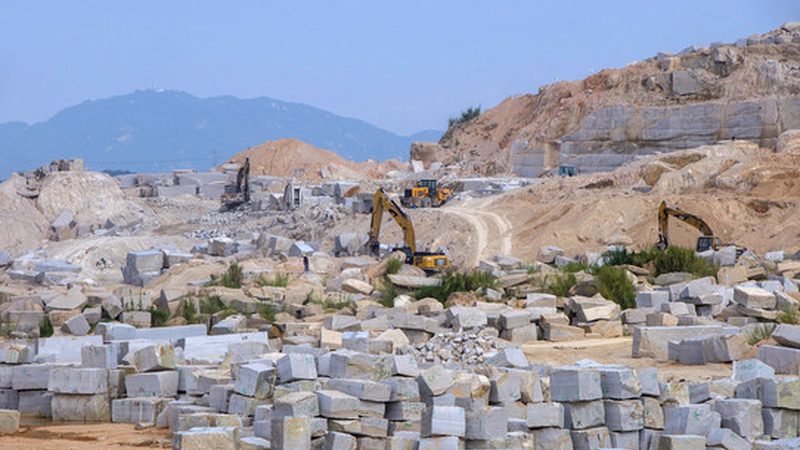 成都石材批发市场花岗岩规格解析：品质与工艺的完美结合