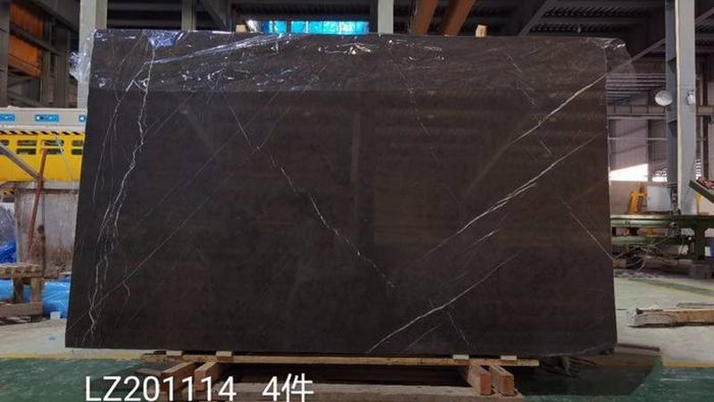 岩板台面报价解析：揭秘品牌差异背后的秘密